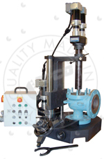 Grinding machine with excenter for machining safety valve seats